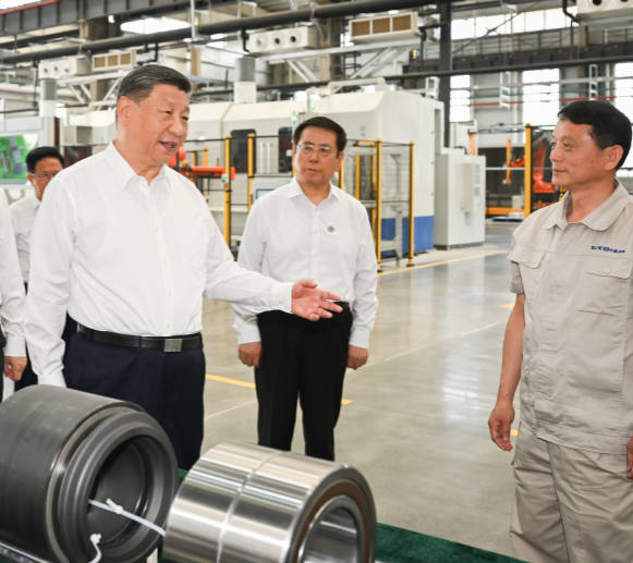 习近平在河南洛阳市考察调研